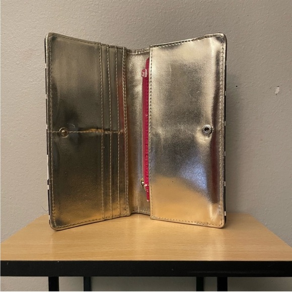 Vintage Betsey Johnson Black & White Stripe Pink Glitter Heart Fold-Over Wallet - Picture 11 of 16